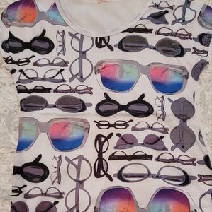 Girls sunglasses shirt